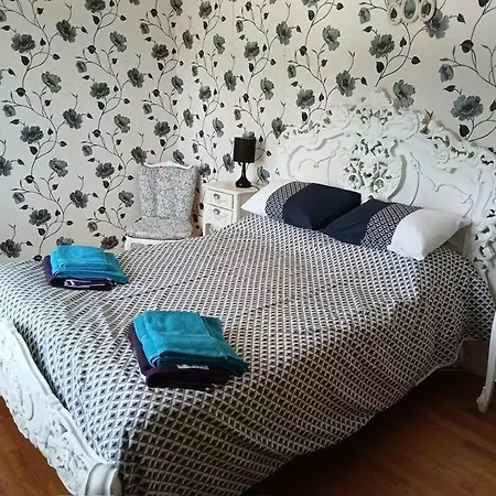 Sleeps10-privatepool-gamesroom-gatedgardens Paizay-le-Chapt