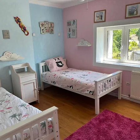 Сasa de vacaciones Sleeps10-privatepool-gamesroom-gatedgardens Paizay-le-Chapt